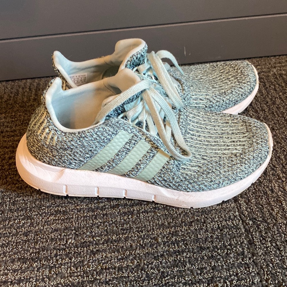 Adidas Swift run